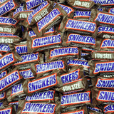 Snickers Fun Size Candy Bars - Individually Wrapped Chocolate Candy Bars - Bulk Snickers Candy Bars - Milk Chocolate, Peanut and Caramel Snickers Bars - Bulk Candy (Pack of 65)